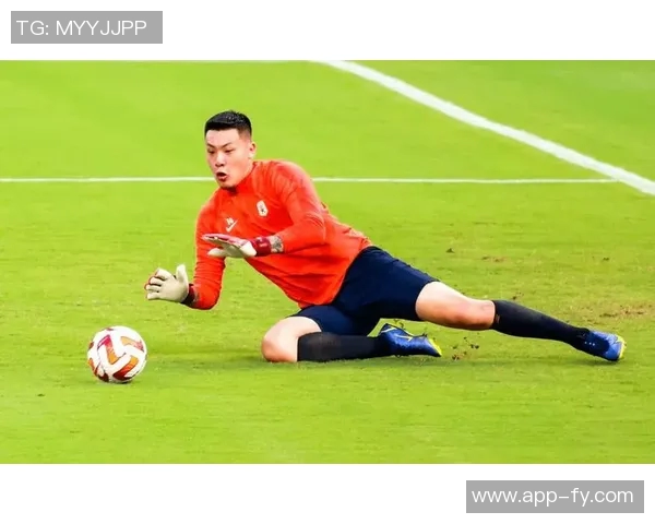 王大雷36岁庆祝里程碑荣获两件中国顶级联赛出场数纪念球衣 王大雷36岁庆祝里程碑荣获两件中国顶级联赛出场数纪念球衣