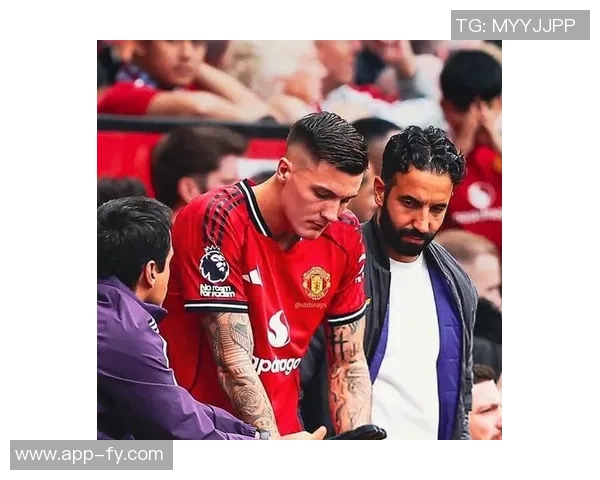 罗马与齐尔克泽谈租借及买断事宜阿莫林希望先找到替代球员